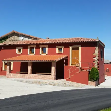 Casa Los Leones * Loredo